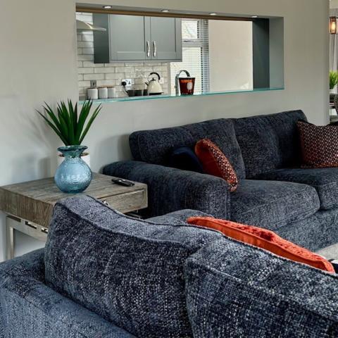 Lodge 1 lounge 2